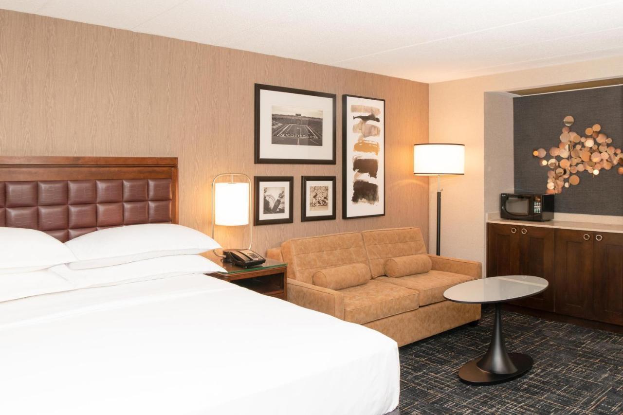 Sheraton Ann Arbor Hotel מראה חיצוני תמונה