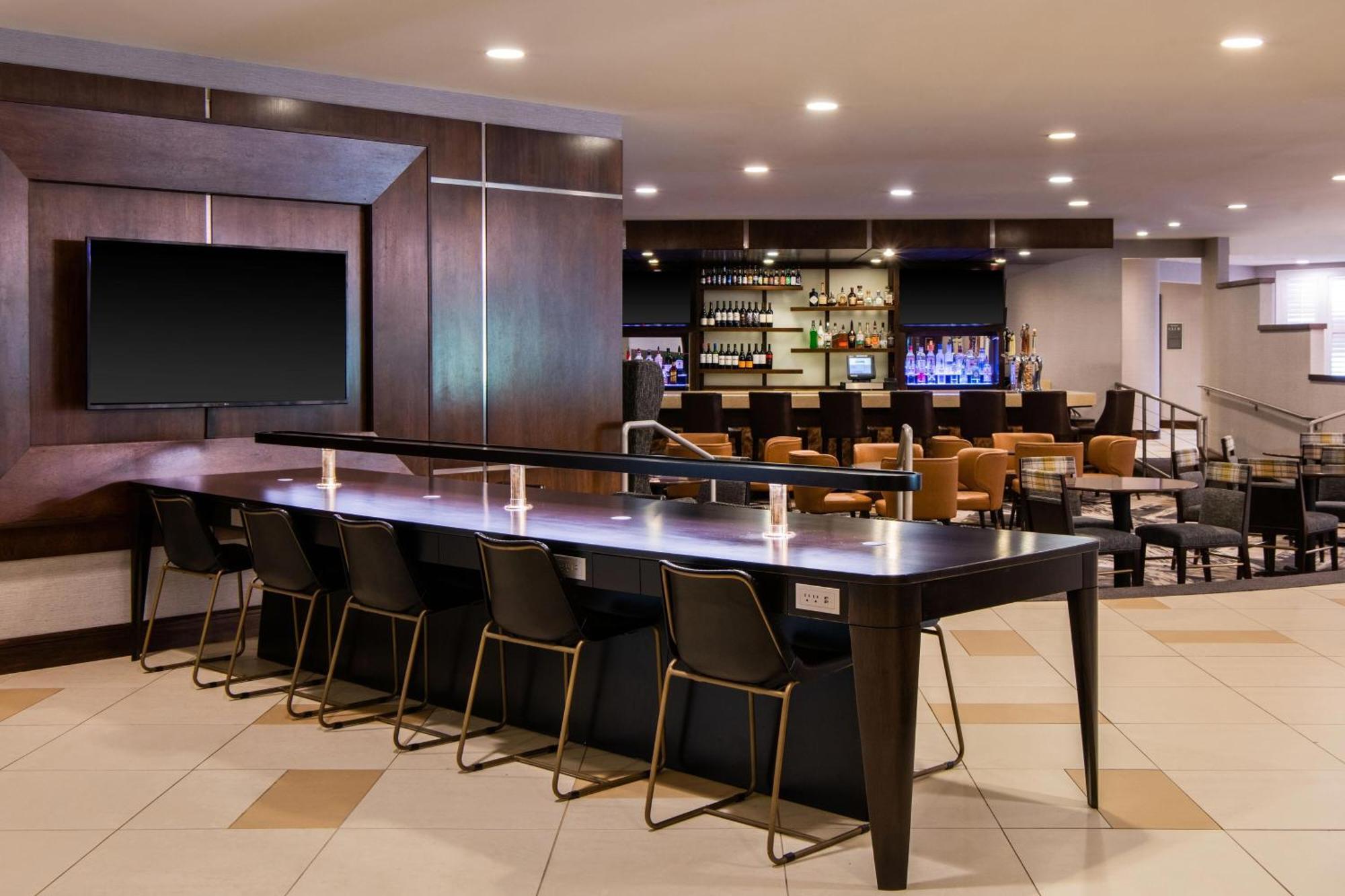 Sheraton Ann Arbor Hotel מראה חיצוני תמונה