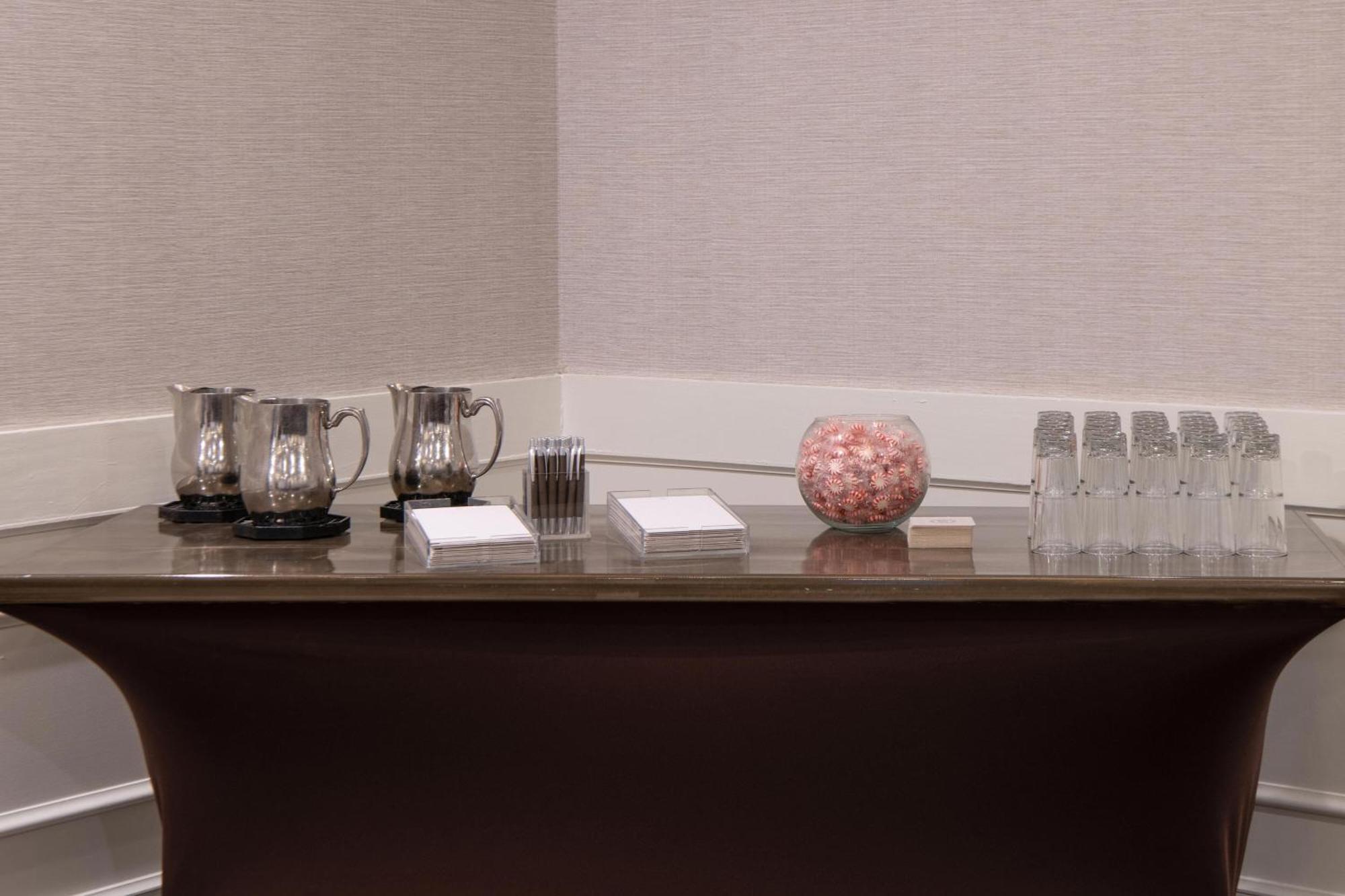 Sheraton Ann Arbor Hotel מראה חיצוני תמונה