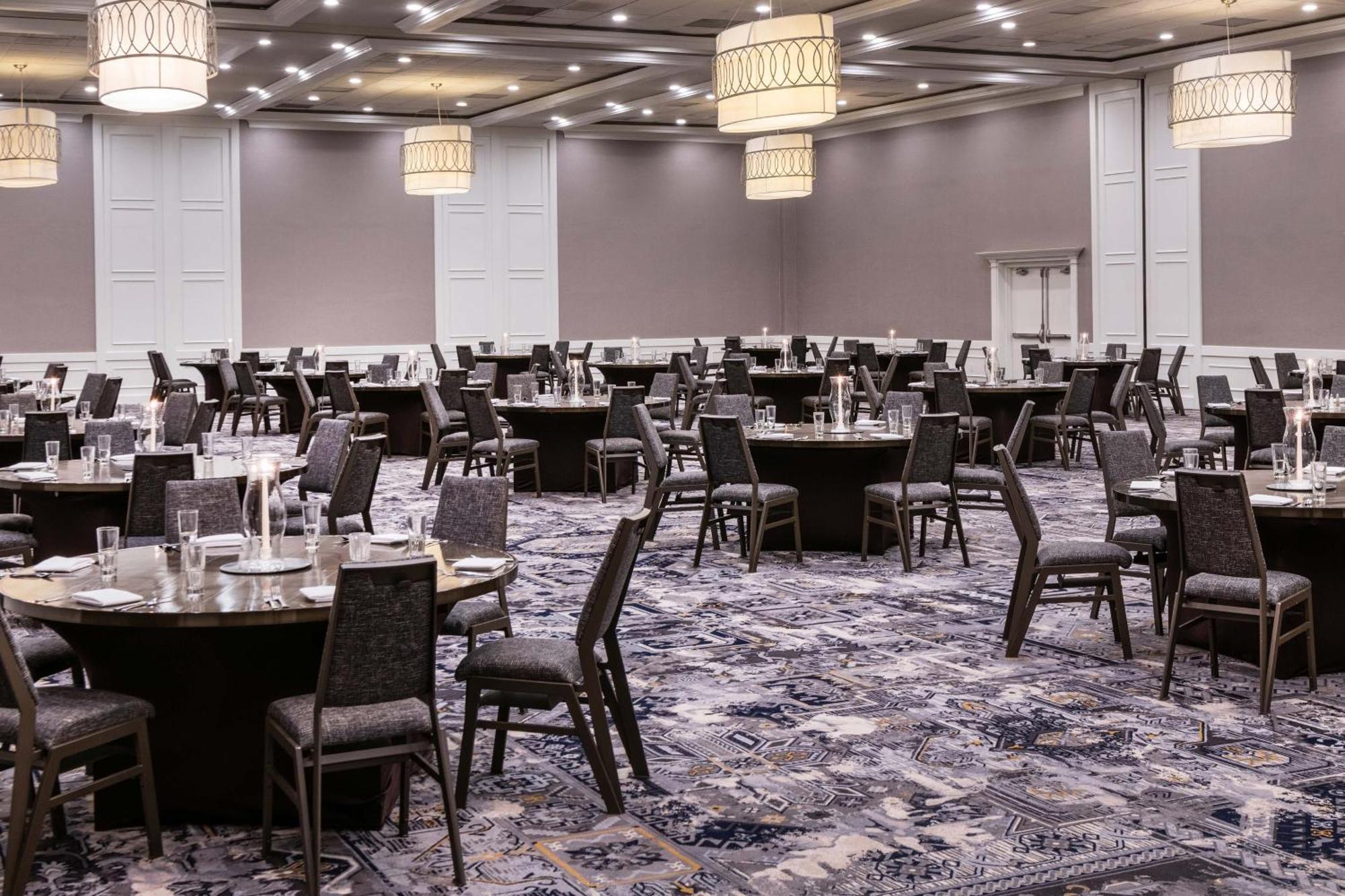 Sheraton Ann Arbor Hotel מראה חיצוני תמונה