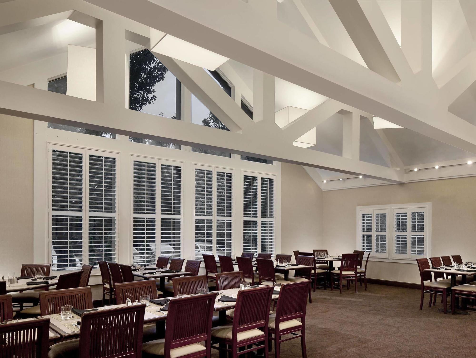 Sheraton Ann Arbor Hotel מראה חיצוני תמונה